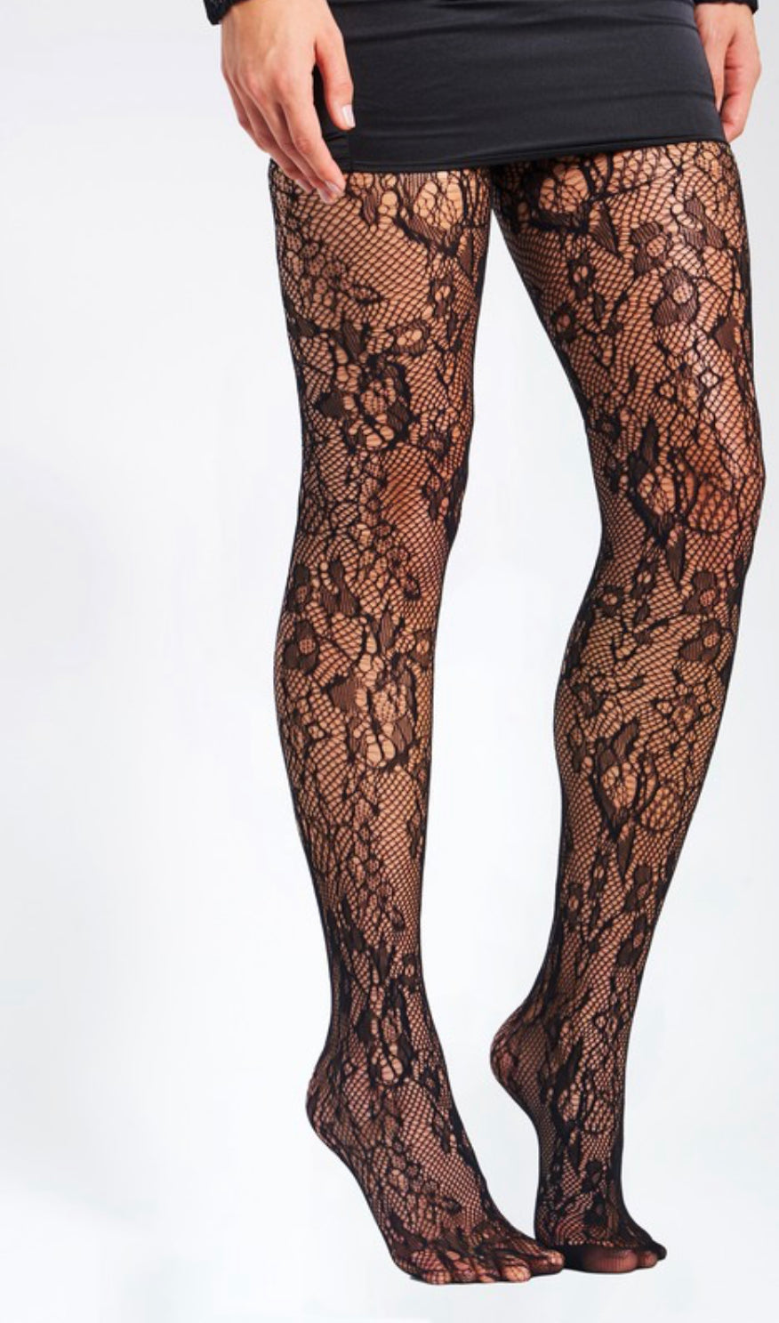 Lace tights