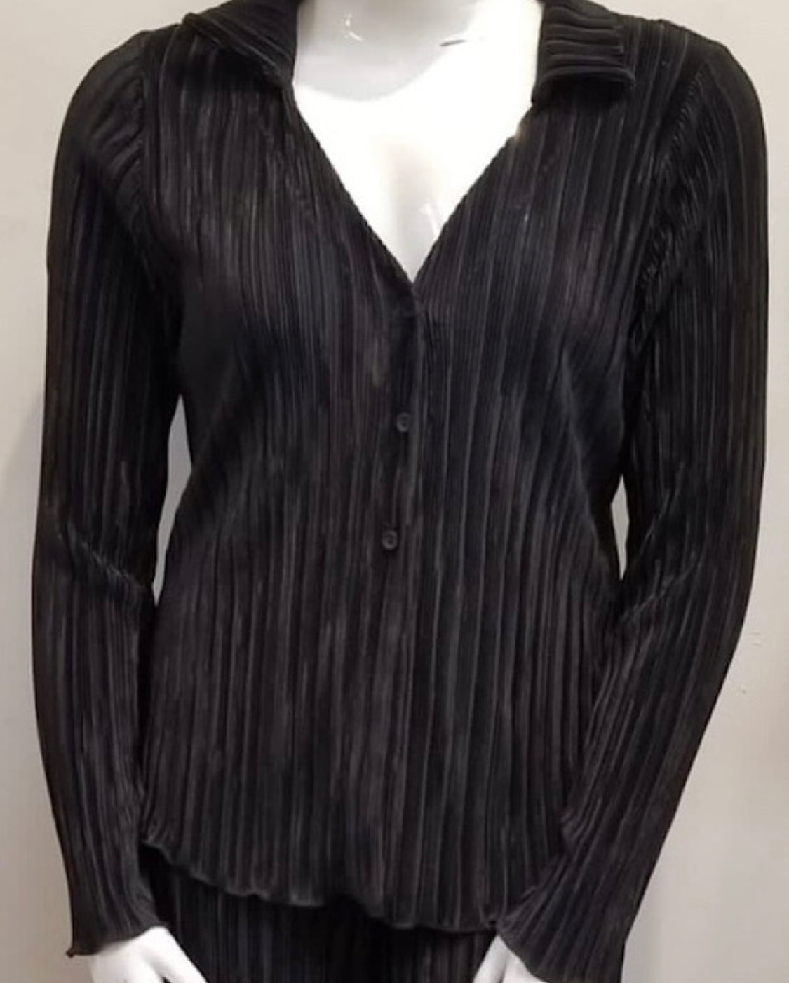Pleated set