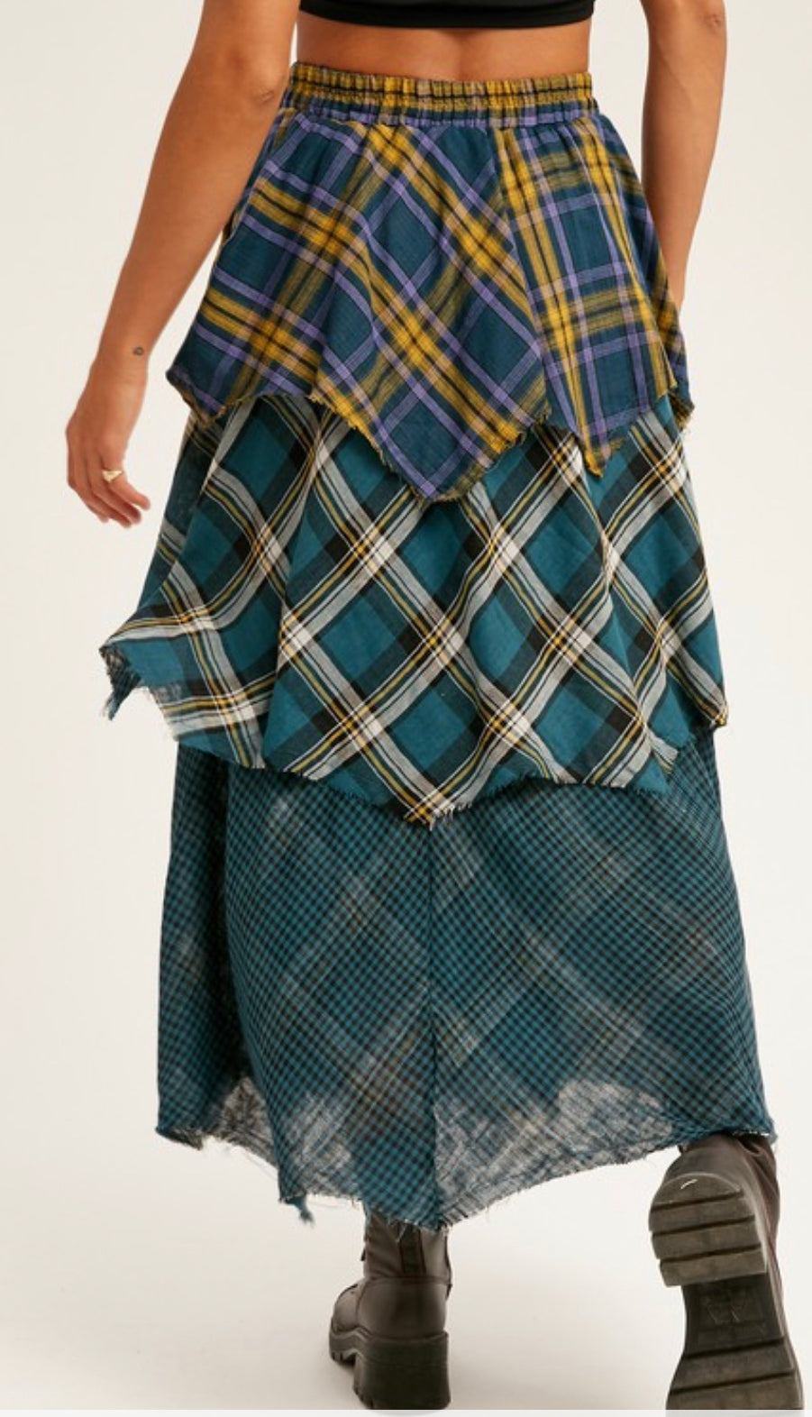 Asymmetrical tiered maxi skirt