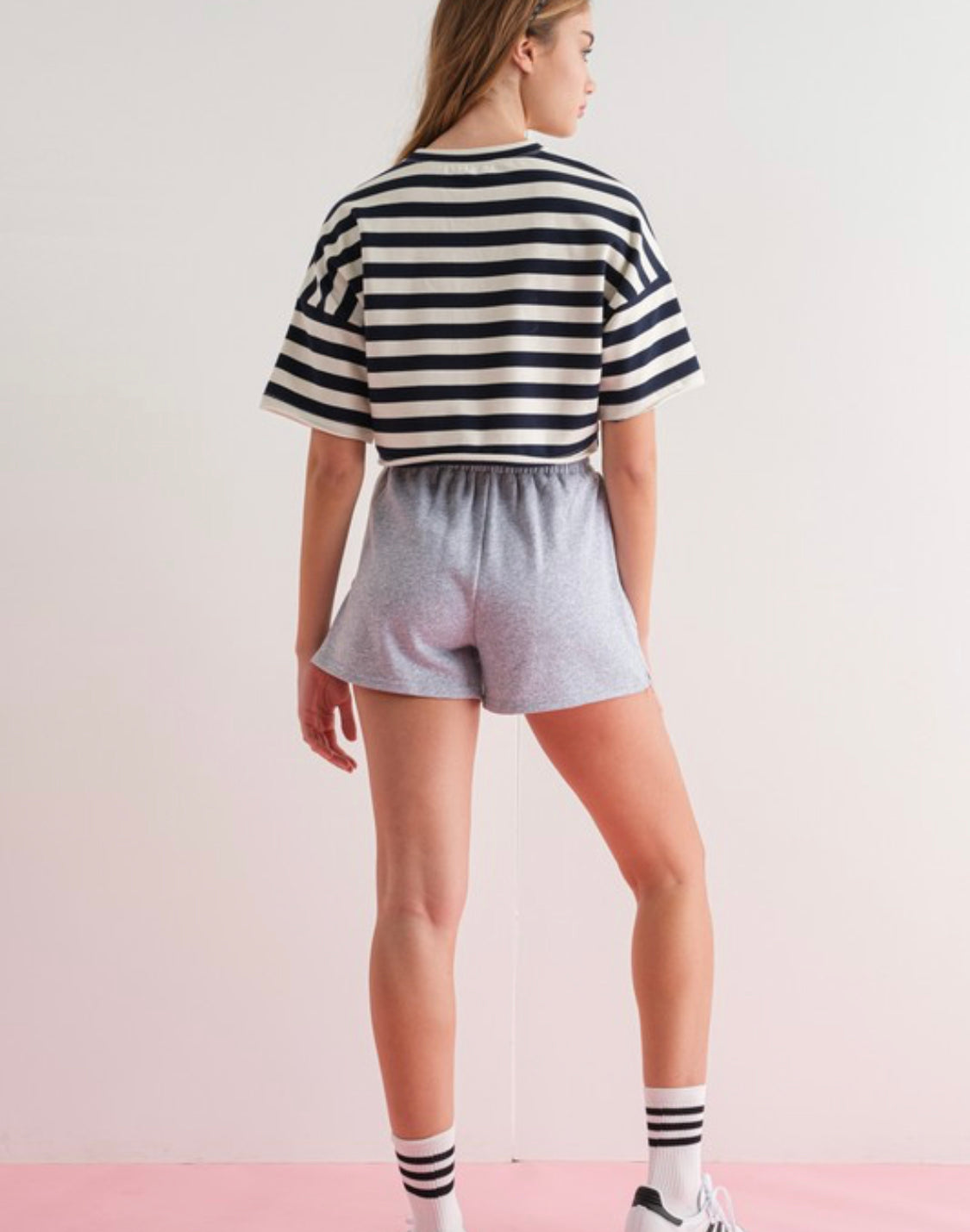 Round neck stripped crop top