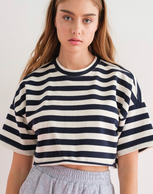 Round neck stripped crop top