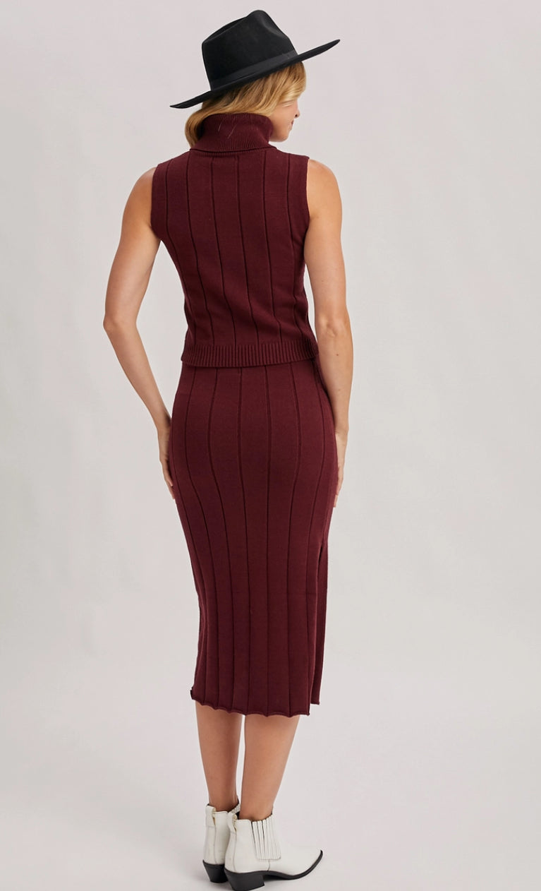 Sleeveless Mock Neck and Pencil Midi Skirt Sweater Set